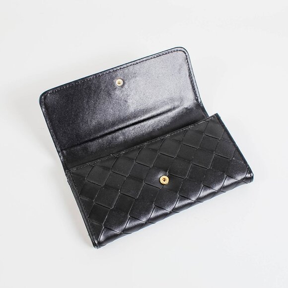 London Fog Black Woven Flap Wallet Organizer - Picture 4 of 7